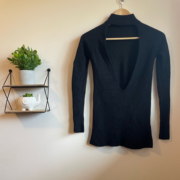 Wilfred mock neck open back sweater -Black - XS - Picture 3 of 6